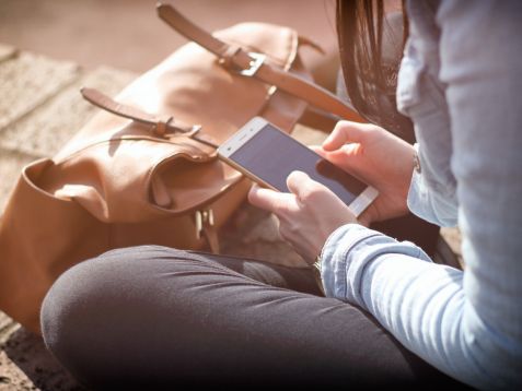 Pētījums: 2018.gada otrajā pusē visvairāk reklāmas klikšķu veikti no mobilajiem telefoniem
